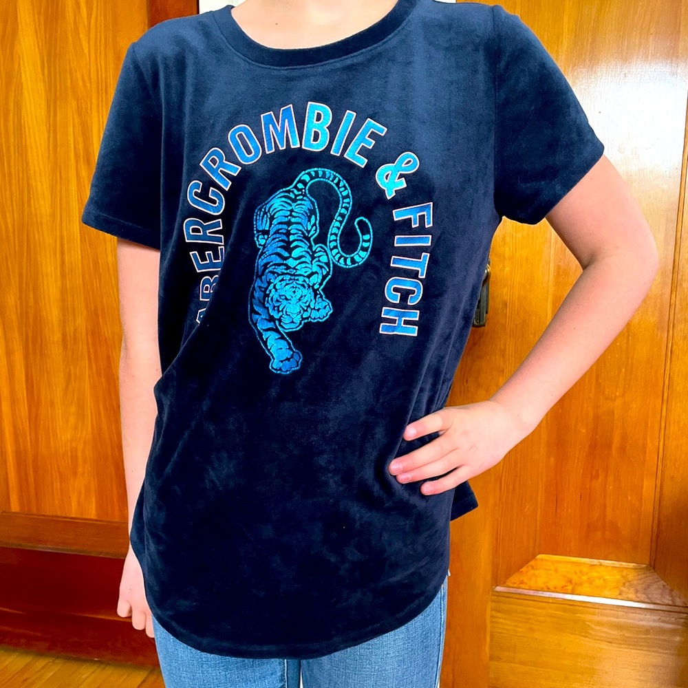 Abercrombie & Fitch Girls T